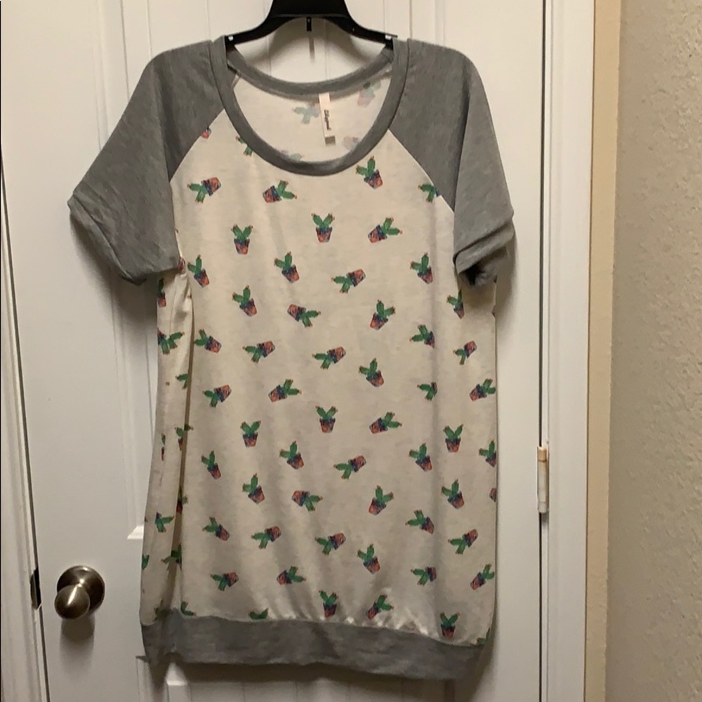 Lilypad Womens Top